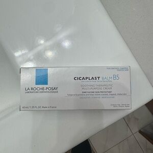 VIRAL - La Roche-Posay Cicaplast Balm B5